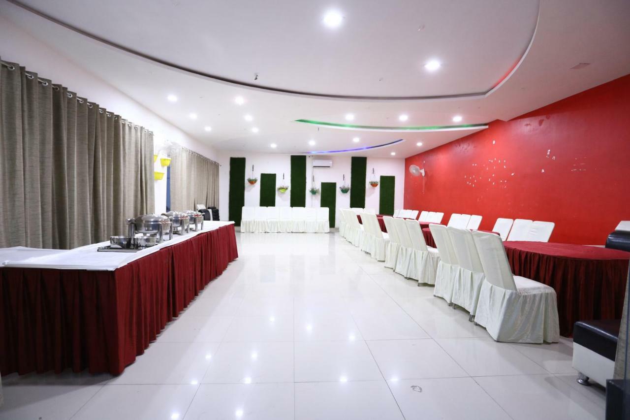Diwan Hotel And Restaurant Surkhi Exterior foto